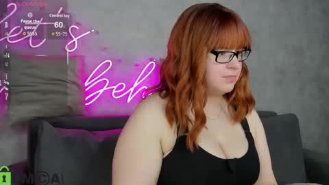 Michelle online show from September 26, 8:11 am