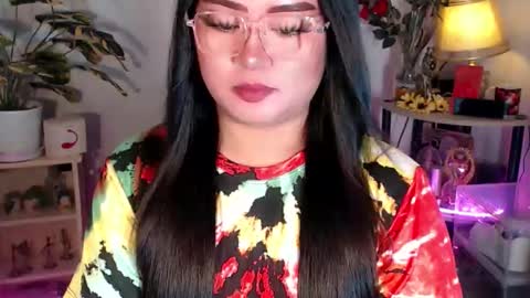 Michelle online show from October 19, 12:10 pm