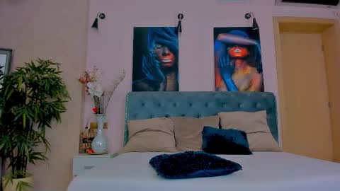 michellereys online show from September 12, 9:50 pm