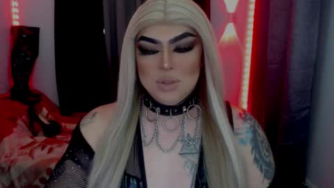 Michelle online show from February 8, 5:22 am