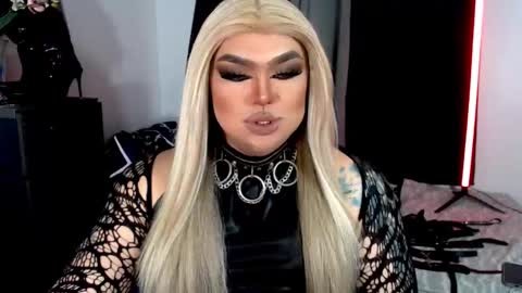 Michelle online show from November 1, 2:34 am