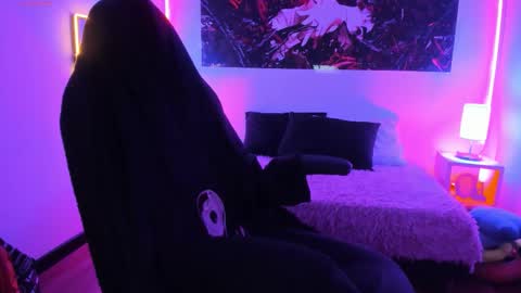 michonne_09 online show from November 22, 10:18 pm