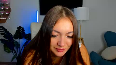 micky___love online show from October 8, 7:09 pm