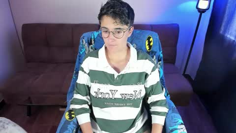 Blue online show from March 13, 4:10 pm