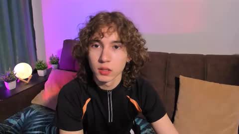 Max online show from January 11, 4:13 pm