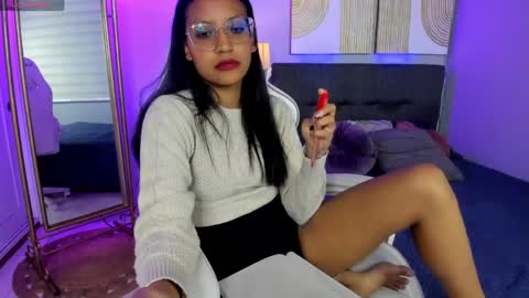 miel_ambar online show from May 20, 2:34 pm