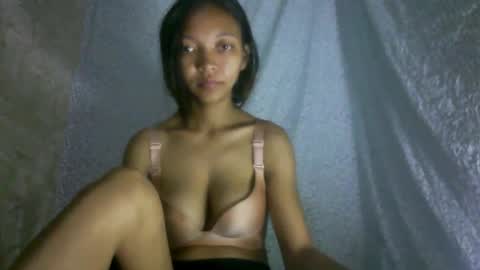 Snapshot of mierialiah chatting on December 28, 10:25 am mierialiah online show from December 28, 10:25 am