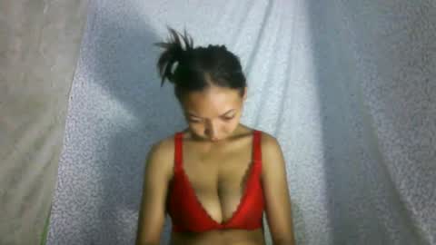 Snapshot of mierialiah chatting on February 6, 12:04 pm mierialiah online show from February 6, 12:04 pm