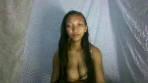 Snapshot of mierialiah chatting on December 25, 7:02 pm mierialiah online show from December 25, 7:02 pm