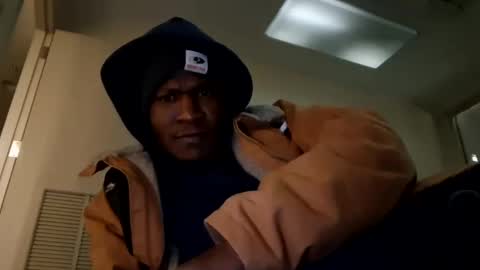 Mightymandingo online show from November 18, 6:16 am