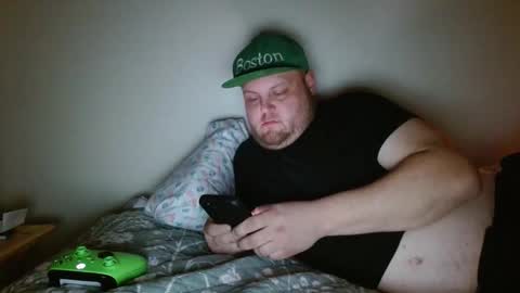 Miggy online show from March 27, 5:02 am