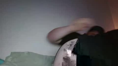 Miggy online show from April 22, 3:35 am