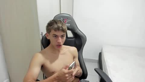 Miguel Hernandez online show from November 29, 11:56 pm