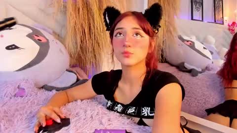   online show from February 25, 12:05 pm