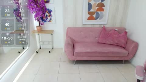 MIIA COLLINS online show from February 22, 11:57 am