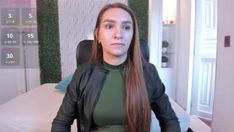 Miia 3 online show from October 1, 11:53 am