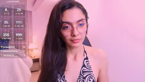 Mia online show from February 27, 6:46 am