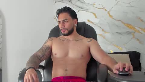 Daniel online show from November 29, 2:14 pm