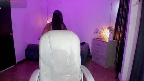 Snapshot of miiss_greyy chatting on September 19, 12:20 pm miiss_greyy online show from September 19, 12:20 pm