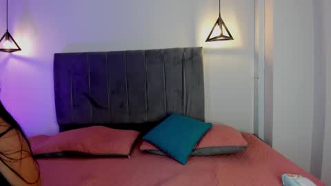Snapshot of miiss_greyy chatting on March 9, 7:15 pm miiss_greyy online show from March 9, 7:15 pm