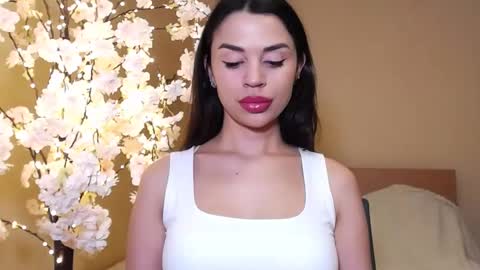 Mika online show from February 19, 7:26 pm