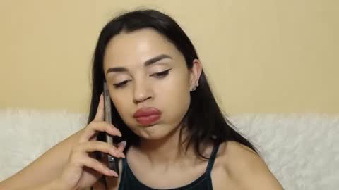 Mika online show from March 3, 5:20 pm