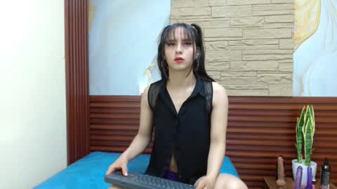 mikaela303av online show from September 27, 3:26 am
