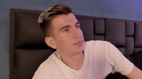 mikael online show from February 28, 5:00 am