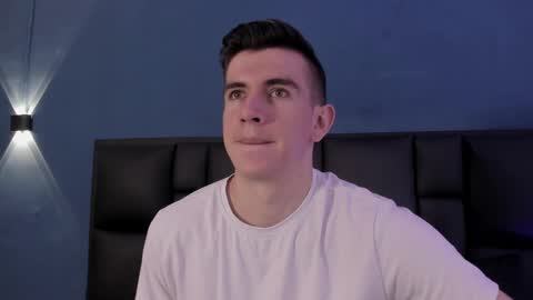 mikael online show from October 6, 3:13 am