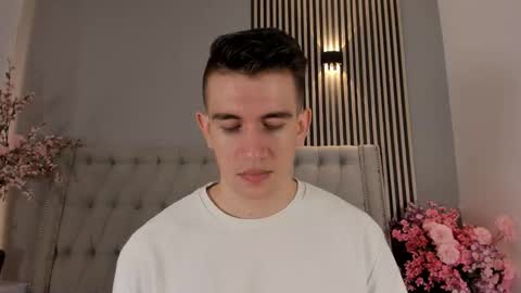 mikael online show from December 1, 7:45 pm