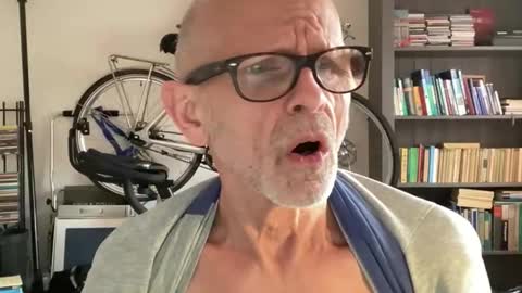 mike4playhot online show from February 24, 10:40 am