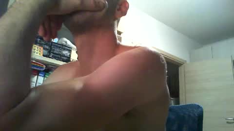 mike85bg online show from July 11, 7:39 pm