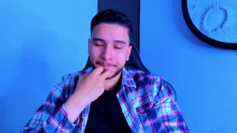 Mike  online show from March 30, 12:16 pm