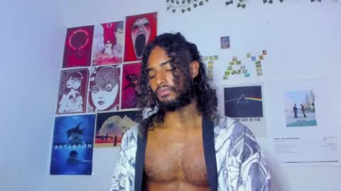 mike__thomson_ online show from March 10, 7:07 pm