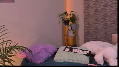 ANGHELS online show from February 18, 3:50 am