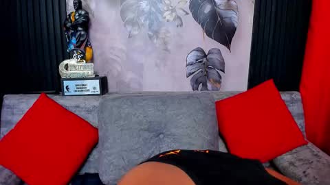   online show from March 11, 8:28 am