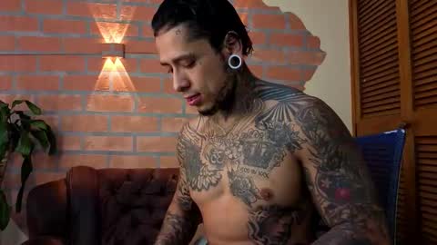 M I K E online show from October 22, 3:13 pm