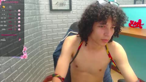 Snapshot of mike_miiller_ chatting on October 27, 7:36 pm I AM KURTT online show from October 27, 7:36 pm