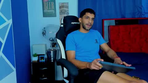 mike_shelby21 online show from September 22, 2:48 am