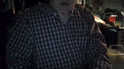 mikeb3200 online show from April 5, 3:03 am