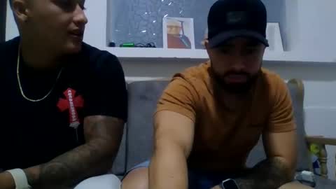 Snapshot of mikeblaree chatting on October 26, 3:18 am mikeblaree online show from October 26, 3:18 am