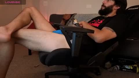 mikehawk1589 online show from July 20, 10:39 am