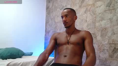         Mike Jay online show from October 13, 10:28 am