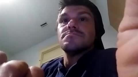 mikemike11k online show from February 24, 7:11 am