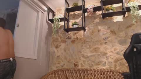 MIKE PARK  online show from October 11, 11:48 am