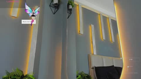 MIKE PARK  online show from September 29, 11:09 am