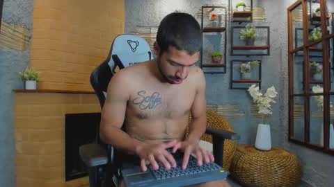 MIKE PARK  online show from October 15, 12:17 pm