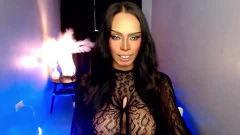Mistress MikeyAlawi online show from February 23, 4:58 am