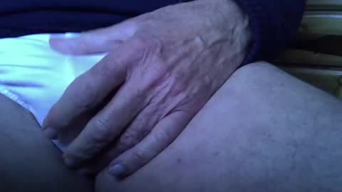 mikeybed online show from December 17, 12:33 pm