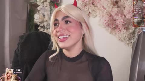 M I L A  online show from October 29, 11:56 am